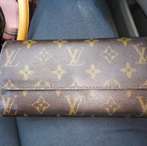 Louis Vuitton Wallet